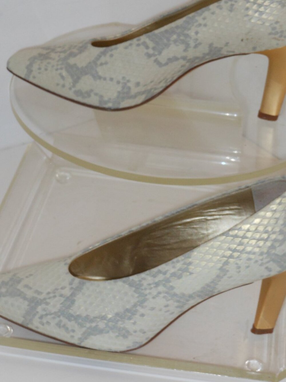 VIA SPIGA PUMPS MADE IN ITALY CLASSIC LEATHER SHOES SIZE 7 MEDIUM